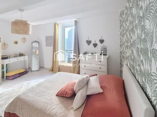  Immeuble � vendre 136 m�