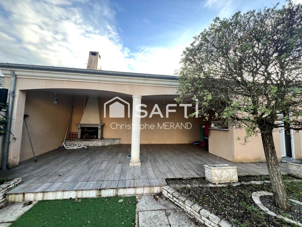 Vente Maison Maison 4 chambres dans le Centre de DANGE avec piscine Dang�-saint-romain