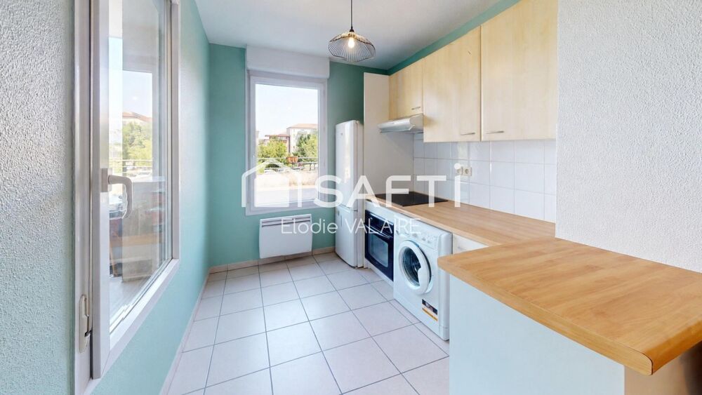 Vente Appartement Appartement T3 63m² avec grande terrasse 102m² L'Isle d'Abeau et double stationnement en souterrain L' isle-d'abeau