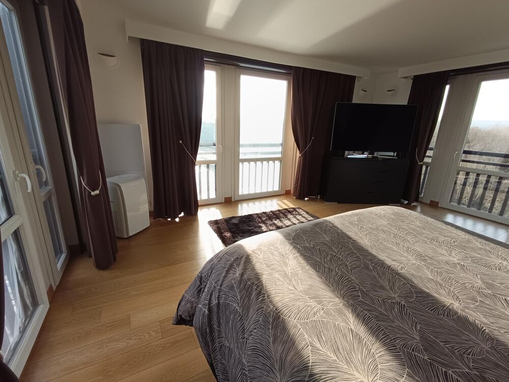 à vendre  Appartement Cergy (95000)