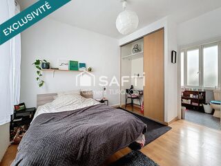  Immeuble à vendre 220 m² Tours