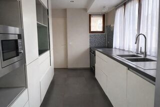  Maison � vendre 9 pi�ces 220 m�