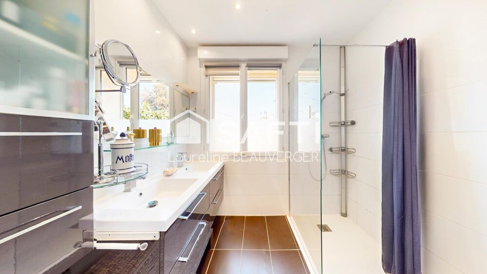  vendre  Maison Hyres (83400)