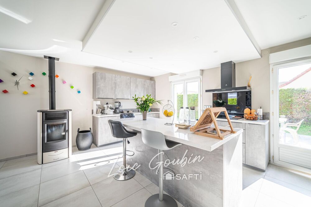 Vente Maison Maison 6 pièces 107 m² Garcelles-secqueville