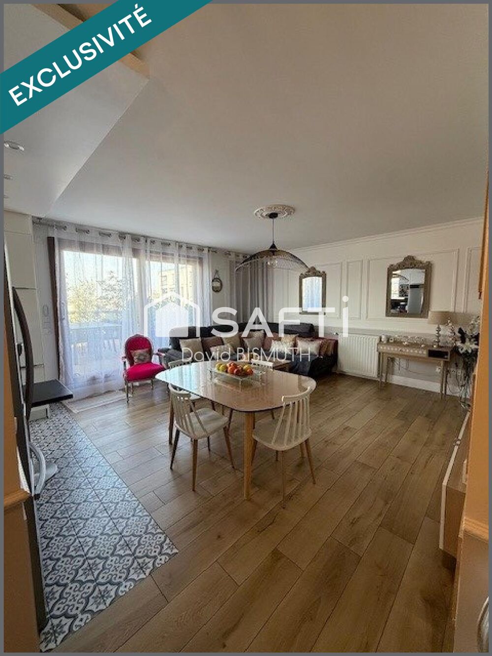 A VENDRE  Superbe Duplex 5 pièces 4 chambres de 108 m2 avec terrasse de 24 m2  Dernier étage avec ascenseur