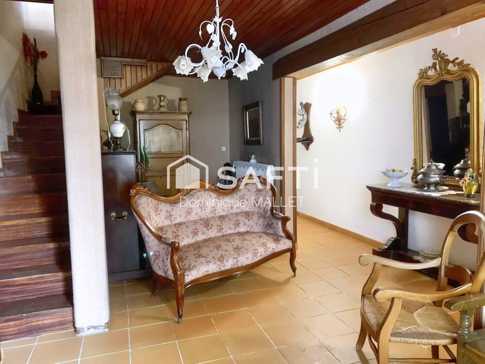 Maison de charme au coeur de Nîmes