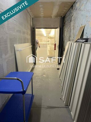  Immeuble � vendre 852 m�