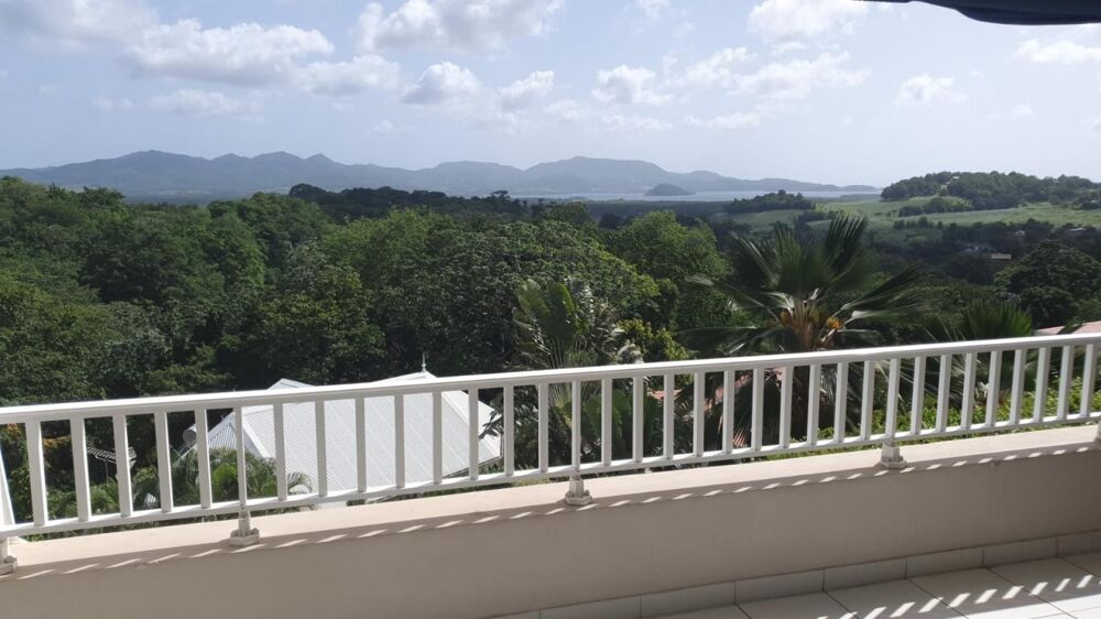 Vente Appartement DUCOS – Appartement T4 en RDC avec grande terrasse et vue mer Ducos