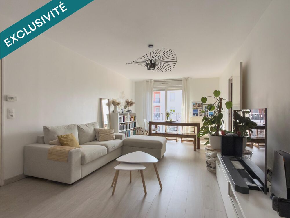 Appartement quatre pièces dans quartier récent