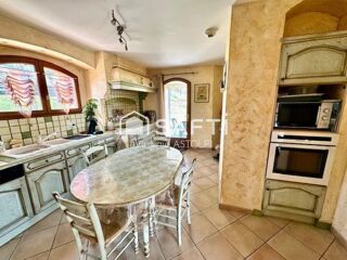  Maison à vendre 7 pièces 240 m²