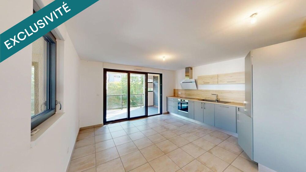 Vente Appartement MAGNIFIQUE APPARTEMENT T4 PARFAIT ETAT TERRASSE DE 30 M² La roche-sur-foron