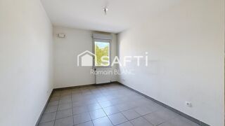 Vente Appartement T3 avec balcon – Résidence récente et calme, proche tram T4 Venissieux
