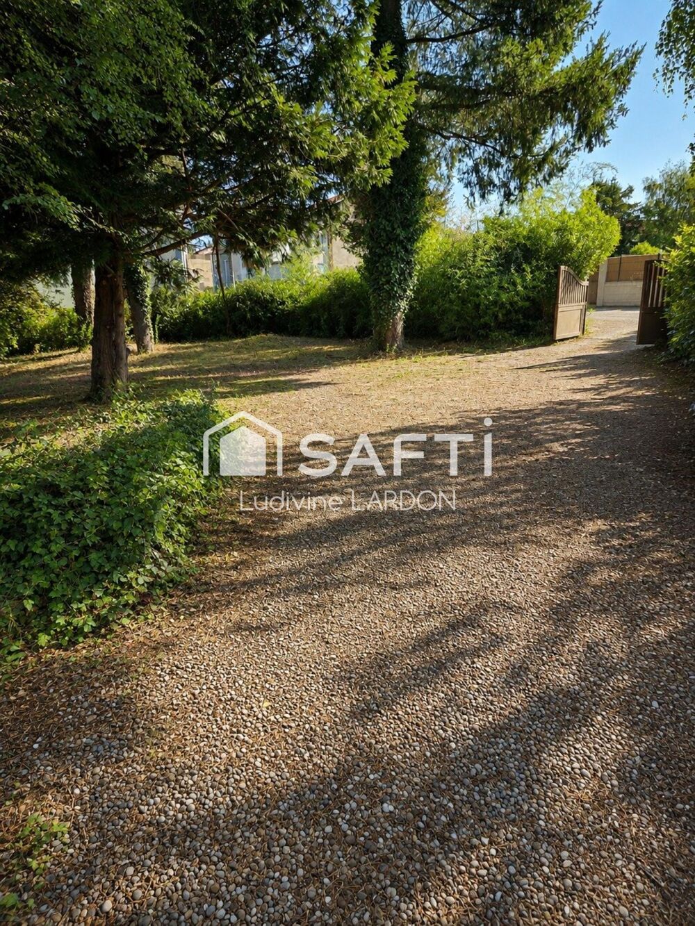 Vente Terrain TERRAIN À BÂTIR – 270 m² – UNIEUX, SECTEUR LA CROIX DE MARLET Unieux