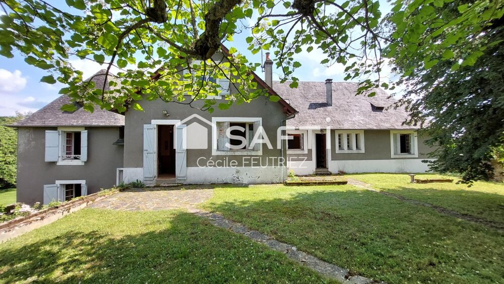 Ensemble immobilier avec plus dun hectare de terrain