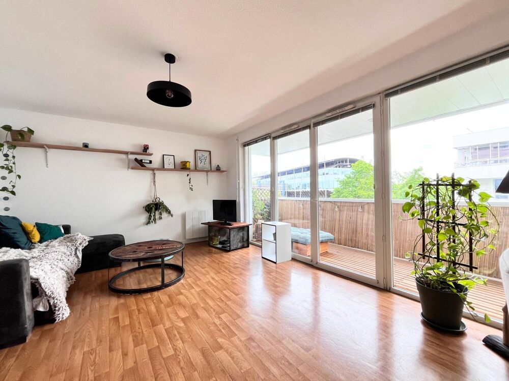 Vente Appartement T3 lumineux avec balcon et parking - Ravezies Bordeaux