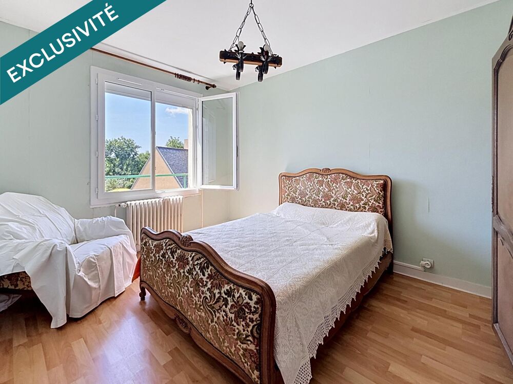 A VENDRE - LAMBEZELLEC - MAISON 107 M2 - 4 CHAMBRES - GARAGE - JARDIN