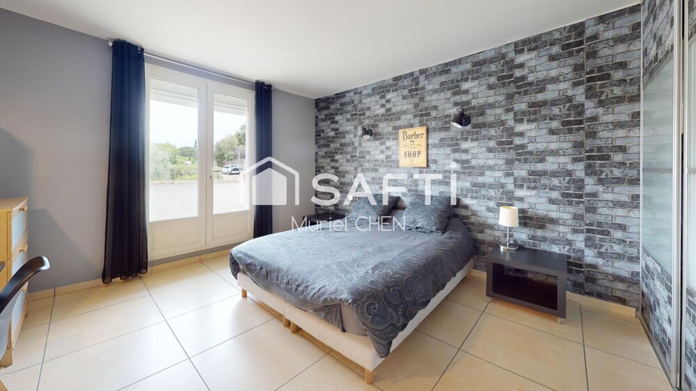 à vendre  Maison Saint-Gilles (30800)
