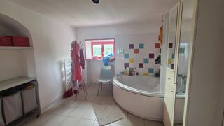  Maison à vendre 13 pièces 296 m²