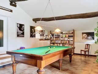  Maison à vendre 8 pièces 366 m²