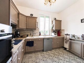  Maison � vendre 9 pi�ces 164 m�