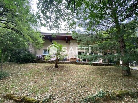   TOULONJAC - Maison 131 m� de plain pieds - 4 chambres Maison - 6 pi�ce(s) - 131 m�