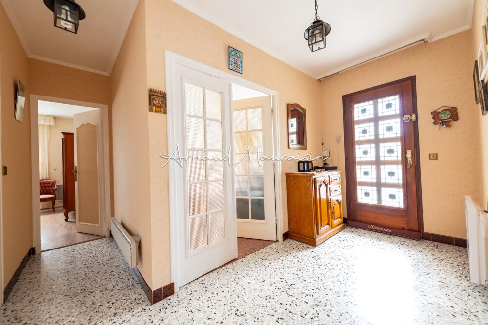 Maison familiale avec sous-sol