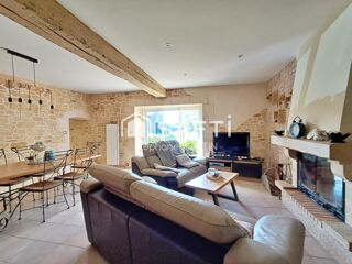  Maison à vendre 15 + pièces 339 m²