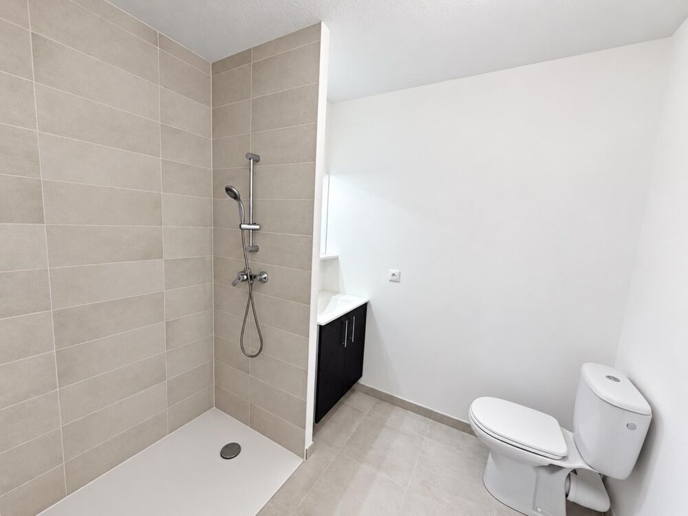 Vente Appartement a découvrir; un beau T2 neuf de 44,50 lumineux et parfaitement agencé, bénéficiant dune agréable loggia de 7m2 Cenon