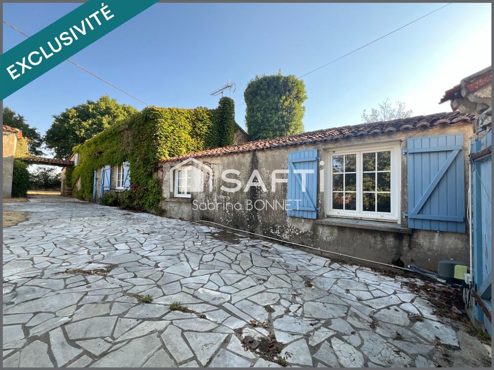 Vente Maison Maison en pierre à rénover, une dépendance de 200 m², un pigeonnier. Bellevigny