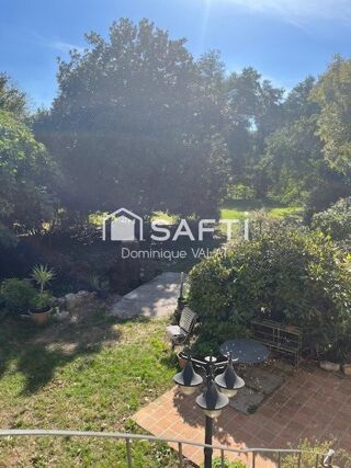  Maison à vendre 10 pièces 304 m²