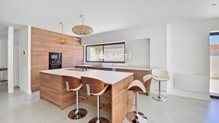  Maison � vendre 9 pi�ces 280 m�