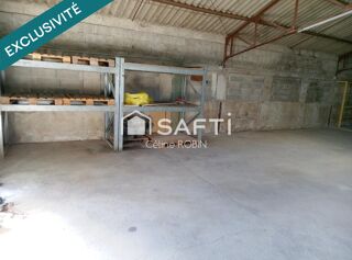  Immeuble à vendre 180 m²