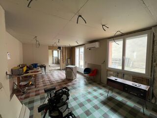  Maison à vendre 12 pièces 349 m²