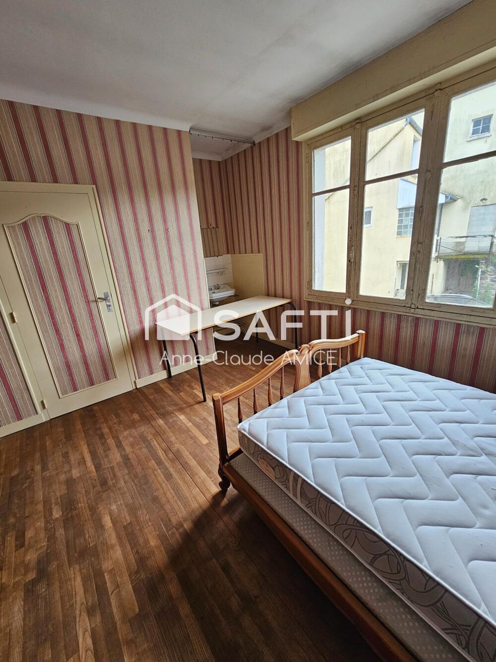 Maison en pierre au coeur de Lanrelas 167 m²
