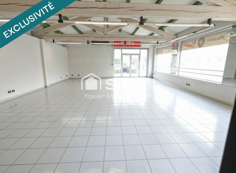   EN EXCLUSIVITÉ – À Vendre Local commercial 433 m² 
