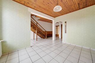  Maison  vendre 6 pices 127 m