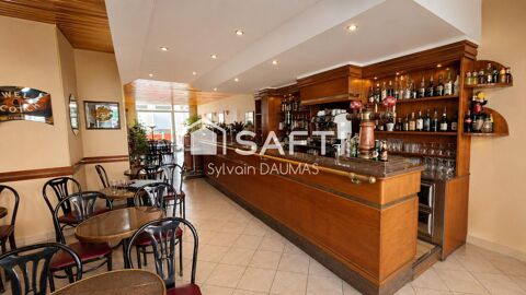   TOULON – ÉTABLISSEMENT HISTORIQUE & EMPLACEMENT RECHERCHÉ 