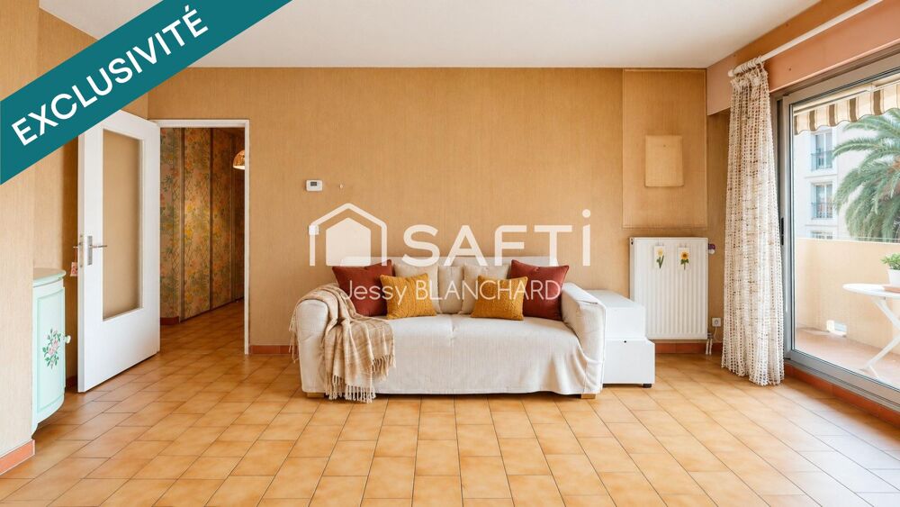 Vente Appartement HYÈRES – Résidence Régence Park – T2 à rénover, parking privatif, terrasses Hyeres