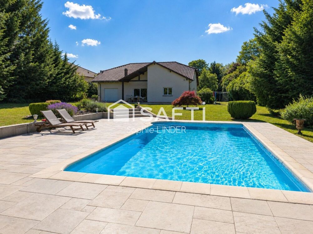 À Argancy maison de 253 m² + 125 m² de combles, sur un terrain de 4770 m2