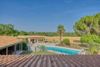 Maison à vendre 6 pièces 217 m²