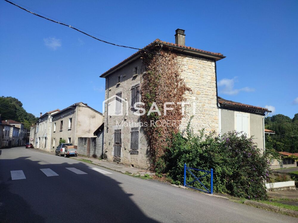 Vente Maison Ancienne maison de village à rénover Cellefrouin