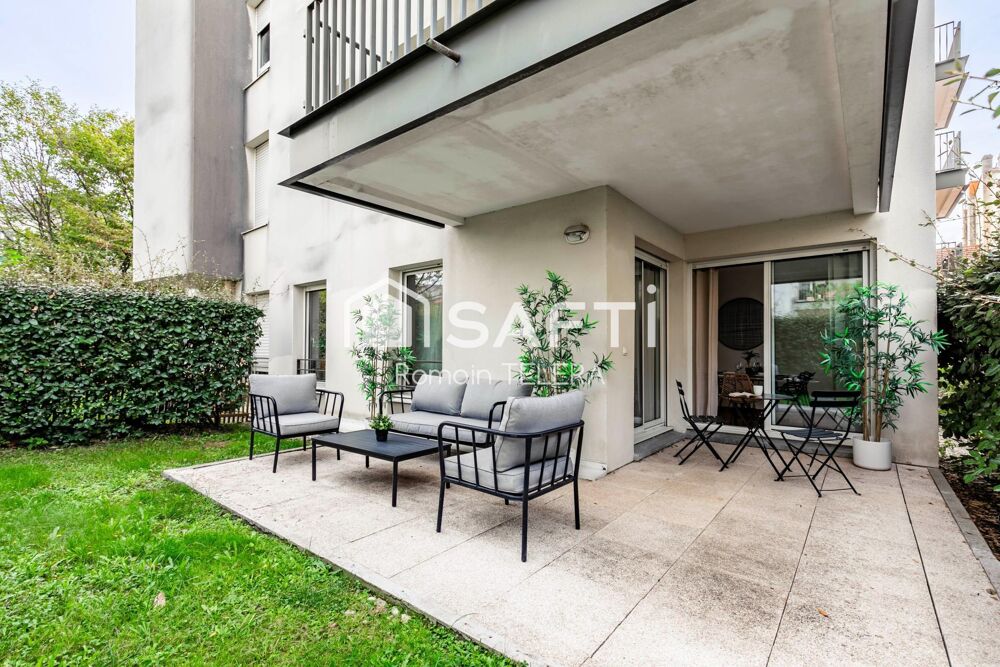 Vente Appartement Barrière du Médoc / Tivoli : appartement T3 de 77 m², avec un grand jardin et une place de parking. Bordeaux