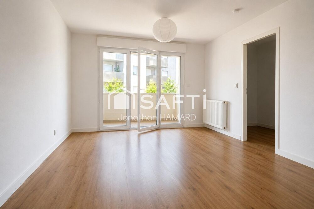 Appartement moderne avec balcon et parking, dans une résidence sécurisée