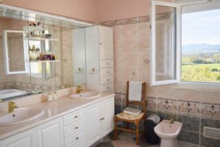  Maison � vendre 12 pi�ces 295 m�