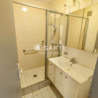  Appartement � vendre 4 pi�ces 77 m�