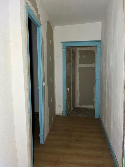 Local commercial Issigeac. 77000 24560 Issigeac