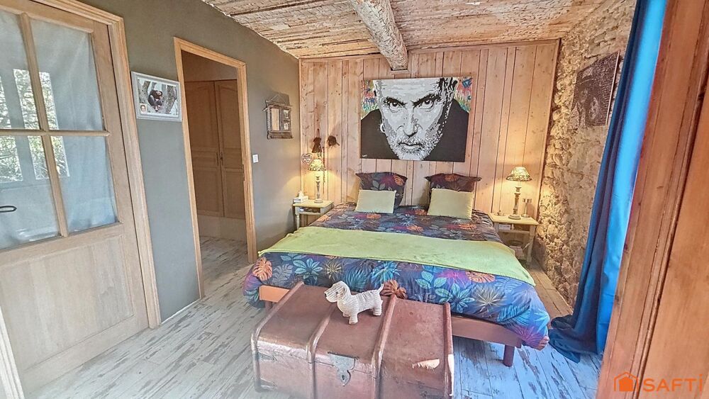 � vendre  Maison Villecroze (83690)