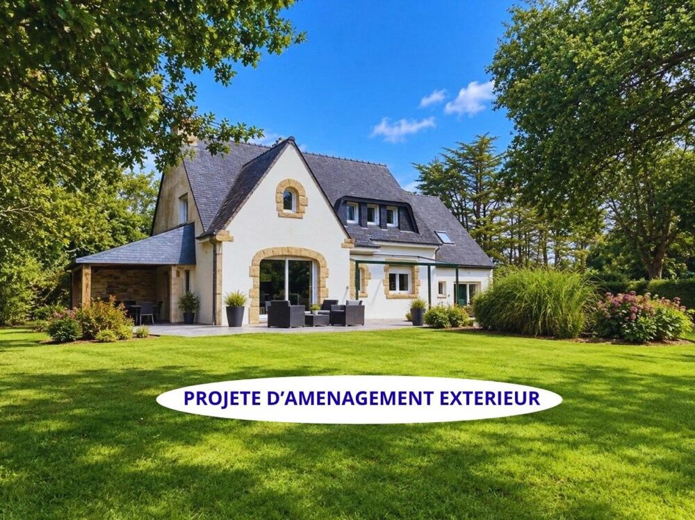 Maison traditionnelle, de 1976, 211 m2 en impasse.