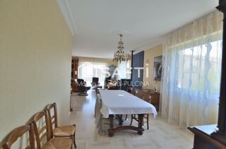  Maison à vendre 6 pièces 179 m²