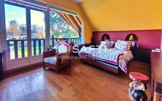  Maison � vendre 8 pi�ces 220 m�